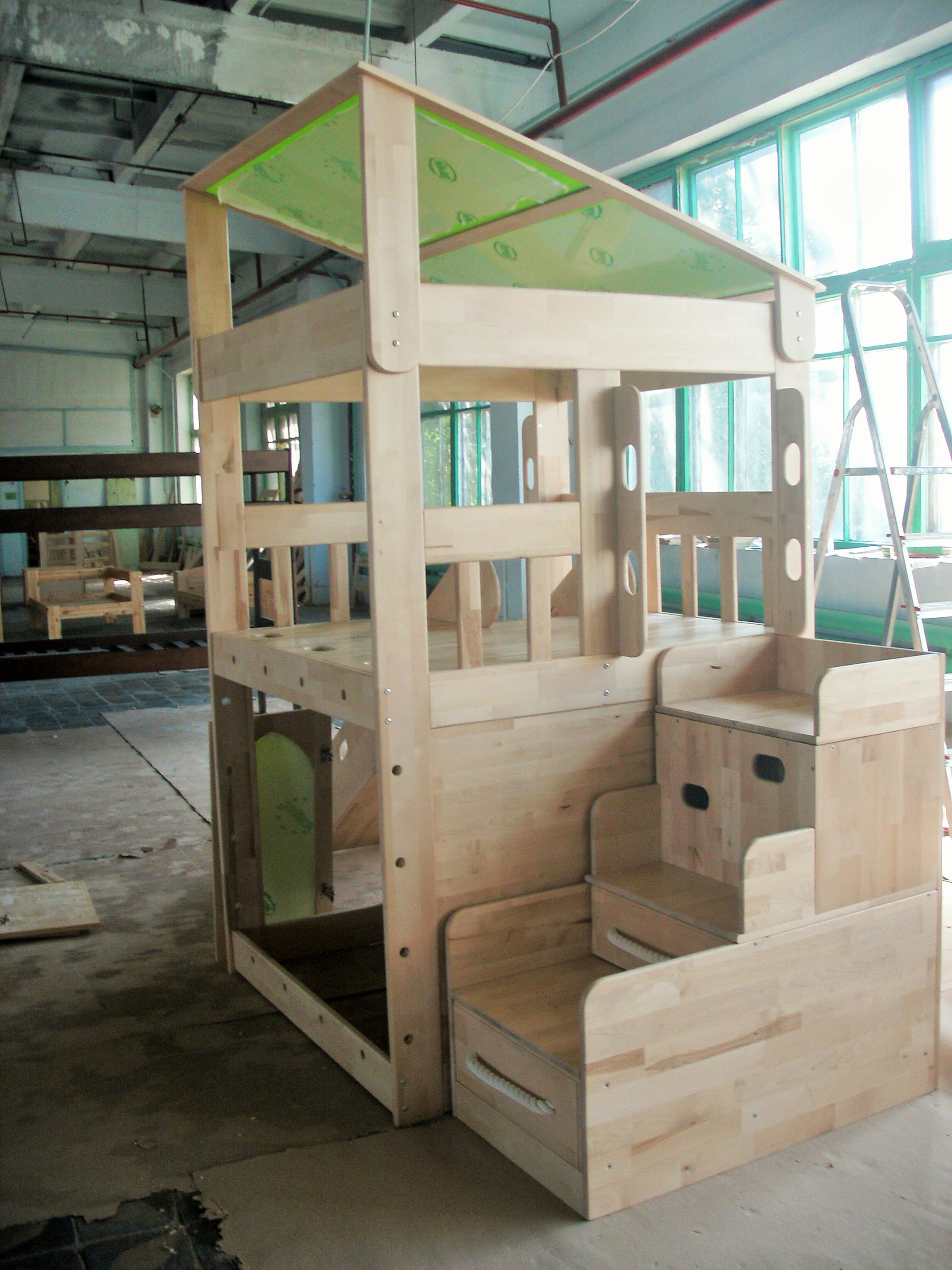 Детская мебель из дерева на заказ